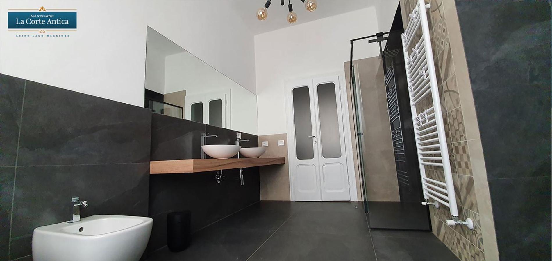 B&B La Corte Antica - Luino Lago Maggiore Buitenkant foto